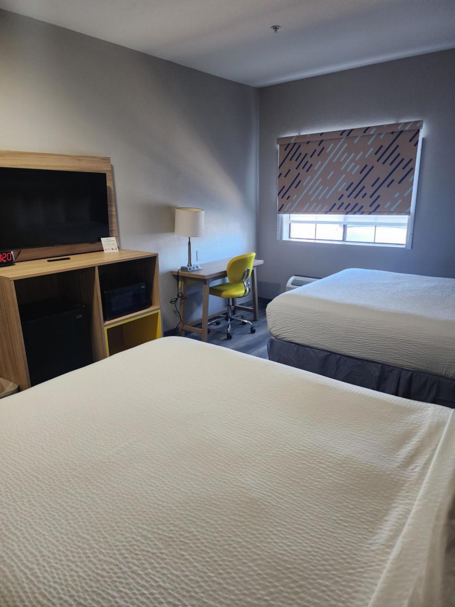 Days Inn & Suites By Wyndham Tucson/Marana Bilik gambar